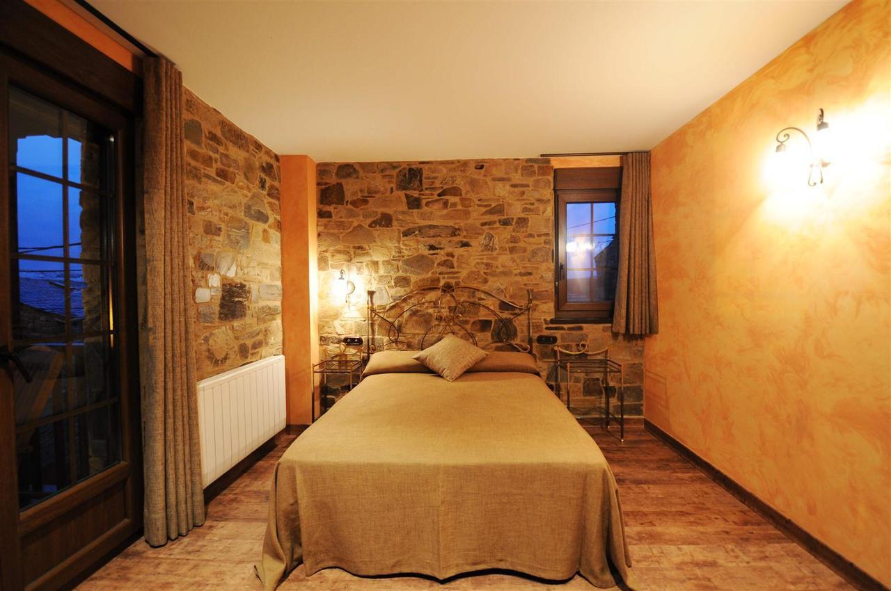 Hotel Rural La Casa Del Peregrino Эль-Асебо-де-Сан-Мигель Номер фото